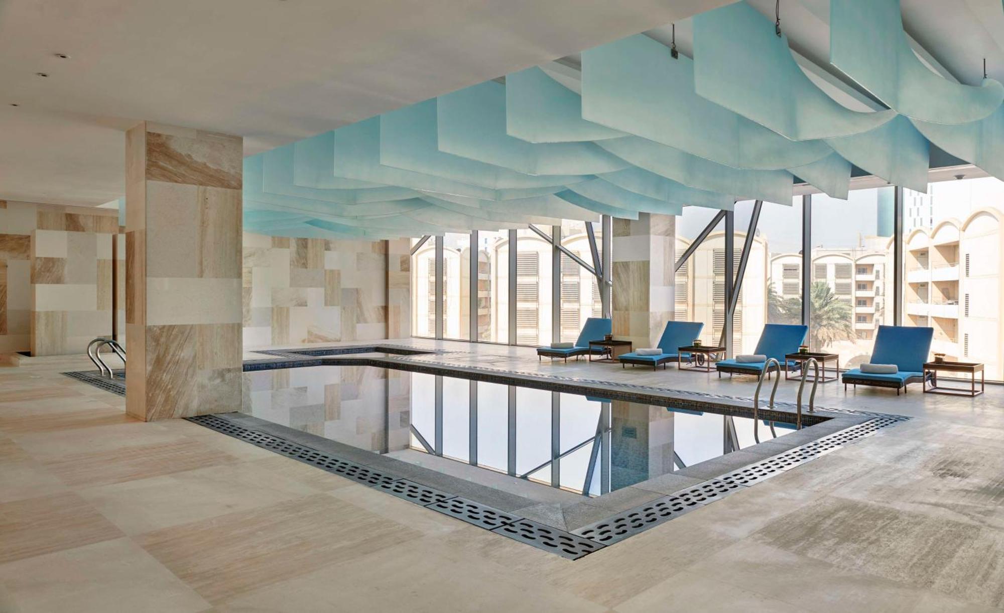 Hyatt Regency Riyadh Olaya Extérieur photo The swimming pool at the hotel
