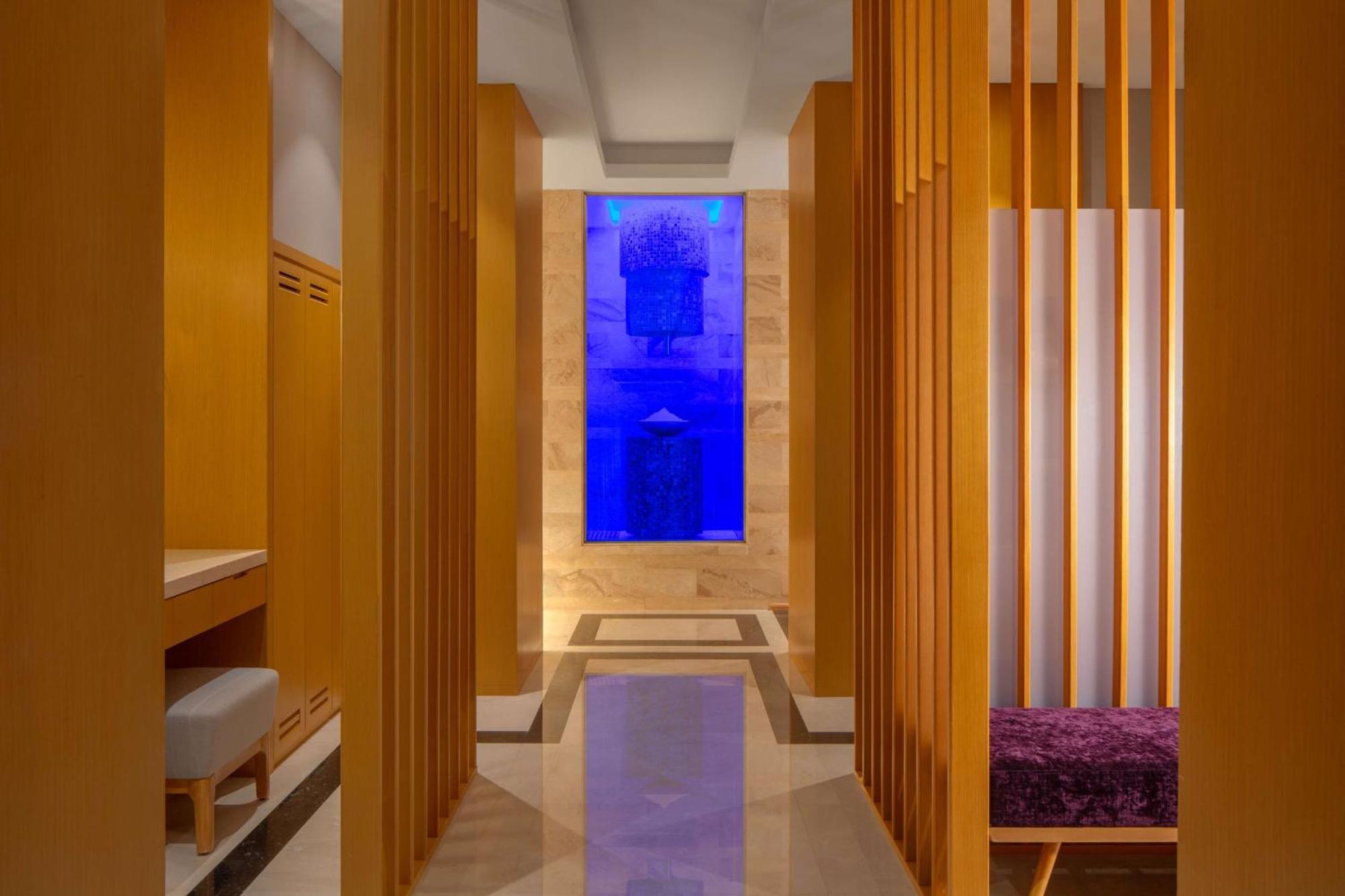 Hyatt Regency Riyadh Olaya Extérieur photo The spa at The Westin