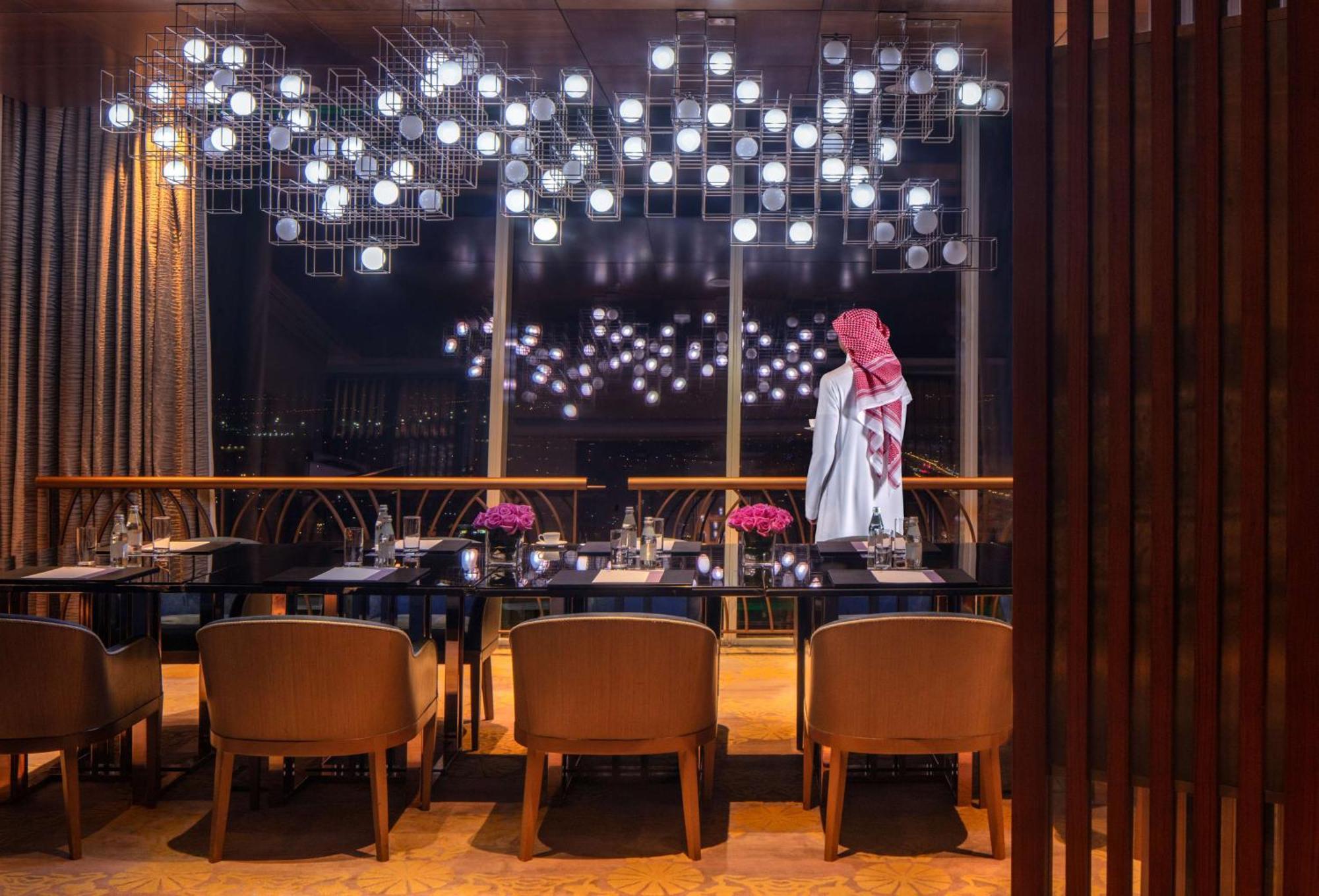 Hyatt Regency Riyadh Olaya Extérieur photo The restaurant
