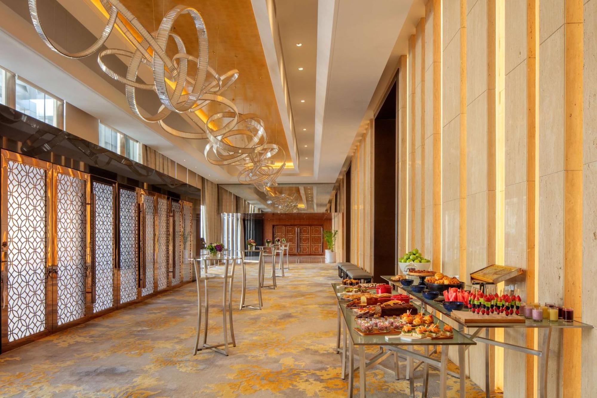 Hyatt Regency Riyadh Olaya Extérieur photo The Westin Mumbai International Airport