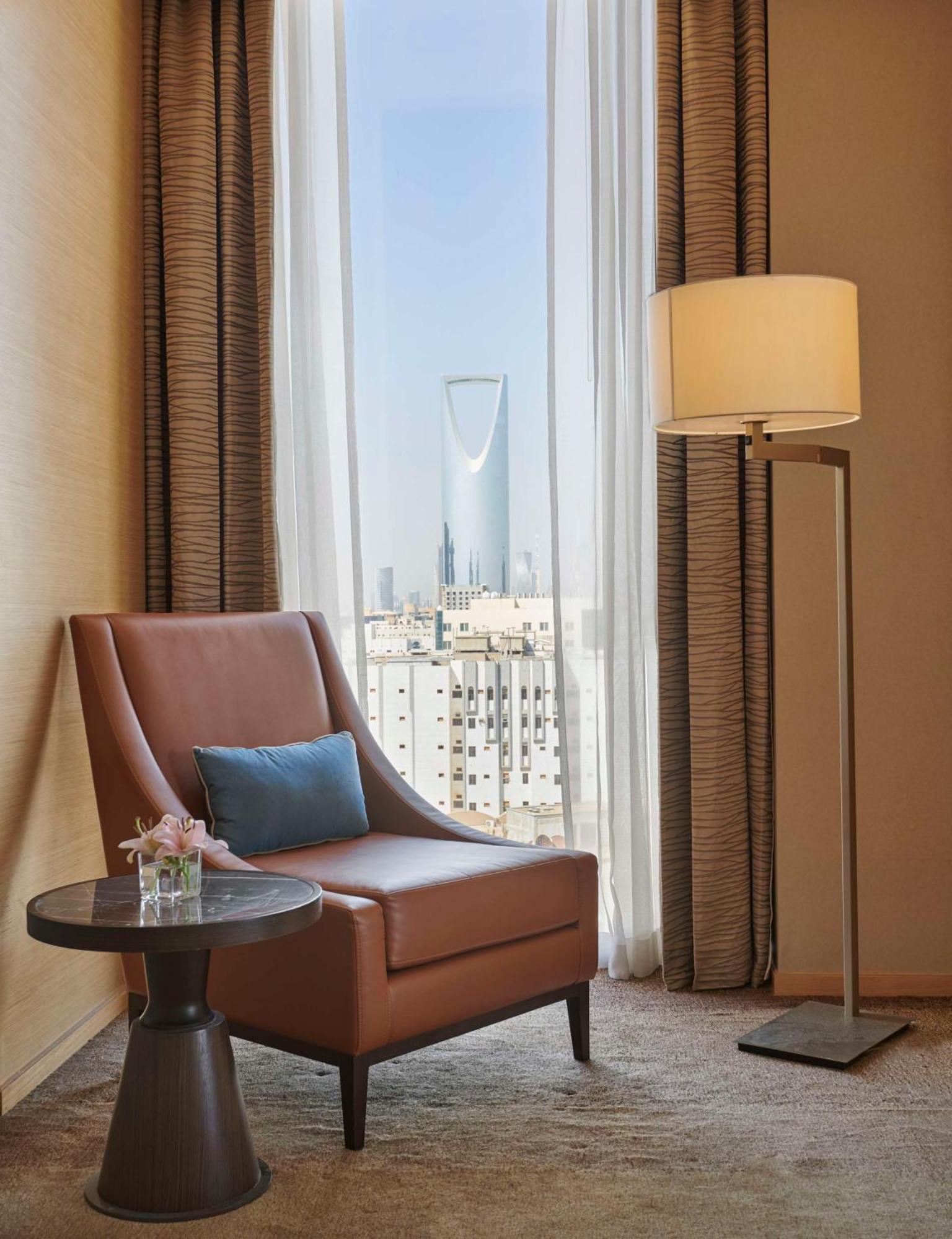 Hyatt Regency Riyadh Olaya Extérieur photo A room at the hotel
